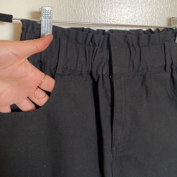 VICI- Tess Pocketed Paper Bag Waist Denim Skirt - Black -Size Small - Picture 5 of 10